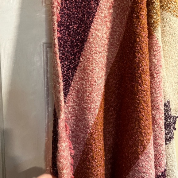 Oversized scarf - Picture 2 of 2